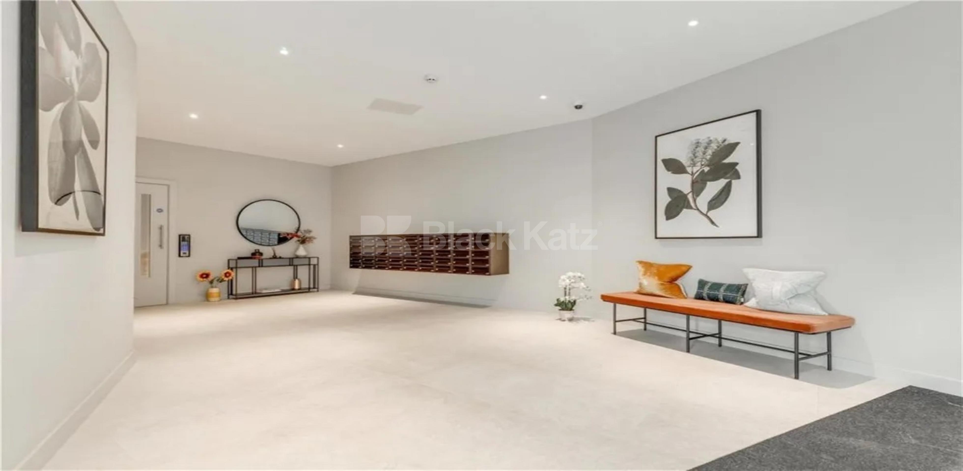 			1 Bedroom, 1 bath, 1 reception Apartment			 Coster Avenue , Finsbury Park N4